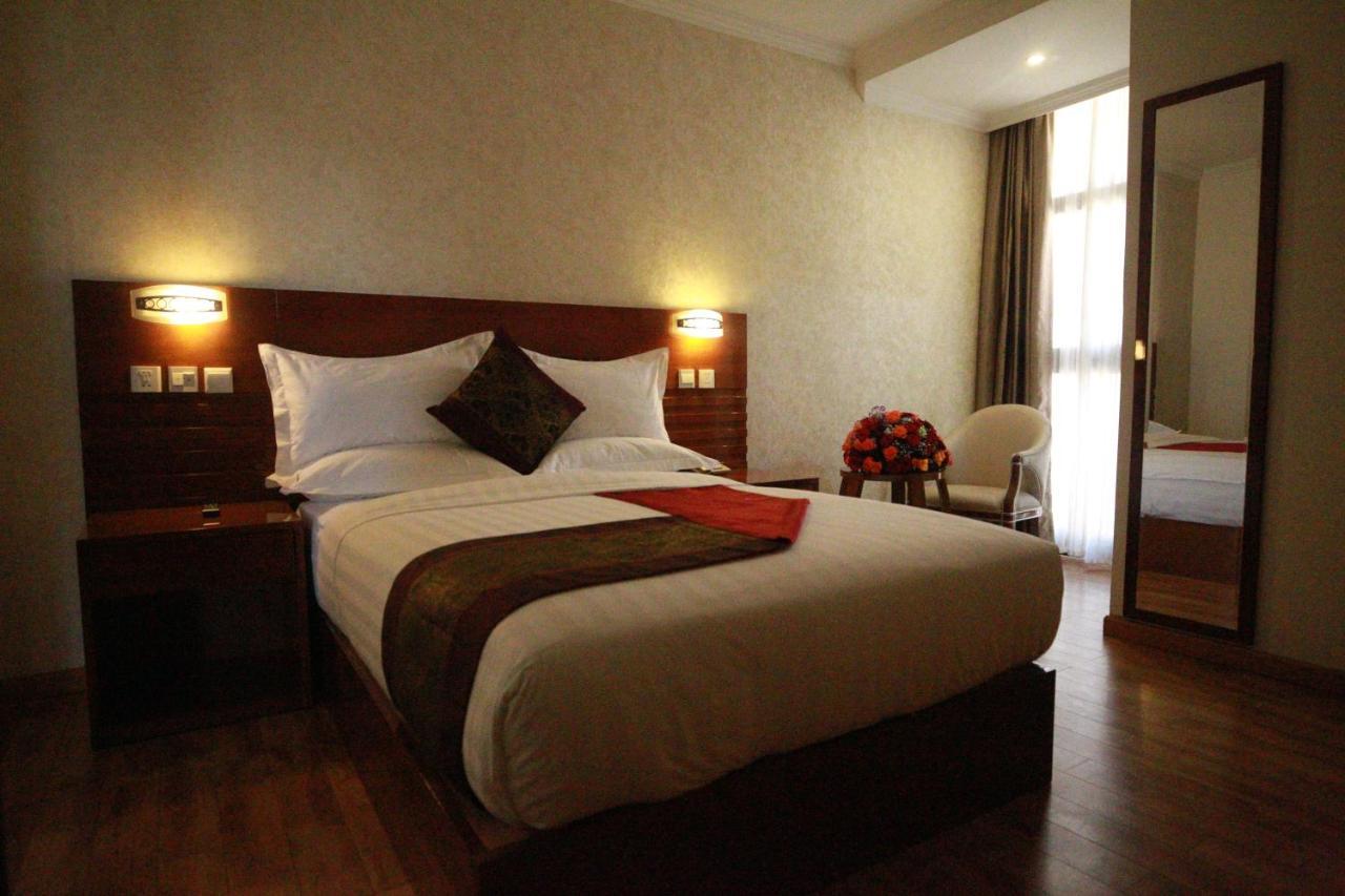 Marcen Addis Hotel Eksteriør billede