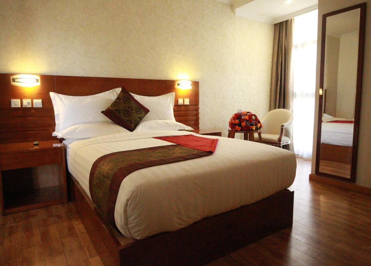 Marcen Addis Hotel Eksteriør billede